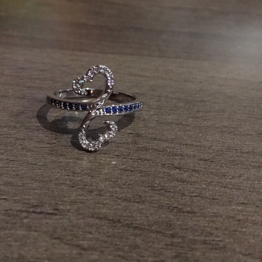 Ring - Picture 2 of 3